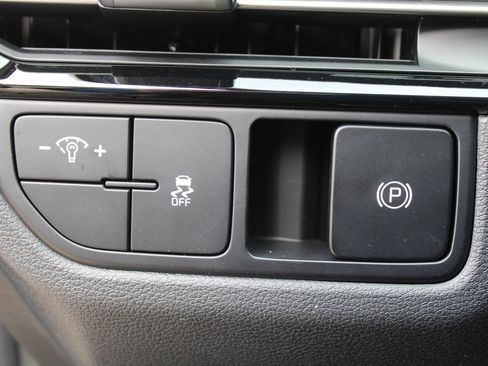 New 2026 Kia Sportage LX image 23