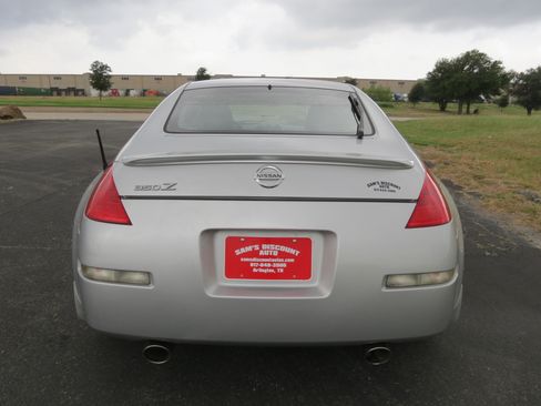 Used 2008 Nissan 350Z Enthusiast w/ Cargo Convenience Pkg RWD image 8