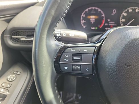Used 2023 Honda HR-V EX-L image 15