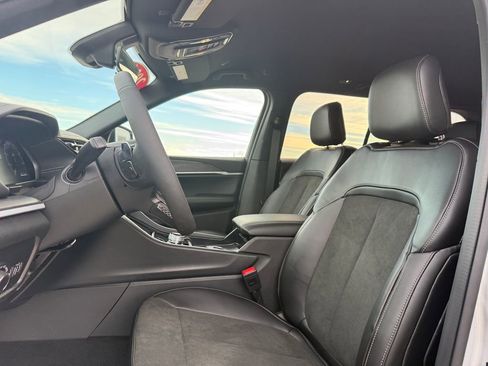 New 2026 Jeep Grand Cherokee Altitude AWD/4WD image 20