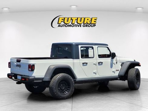 Used 2021 Jeep Gladiator Rubicon w/ Trailer Tow Package AWD/4WD image 4