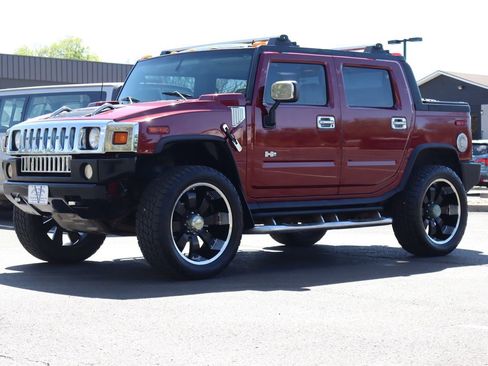 Used 2005 HUMMER H2 SUT w/ Preferred Equipment Group image 11