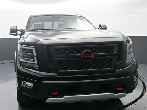 Used 2024 Nissan Titan PRO-4X w/ Pro-4x Convenience Package AWD/4WD image 2