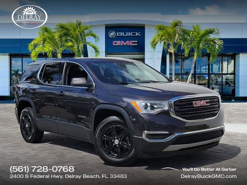 Used 2018 GMC Acadia SLE w/ LPO, Cargo Package FWD image 1