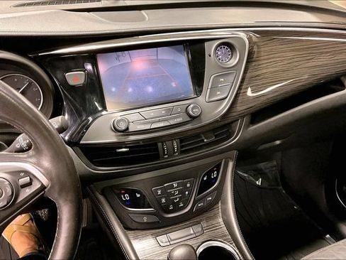Used 2017 Buick Envision Premium AWD/4WD image 5