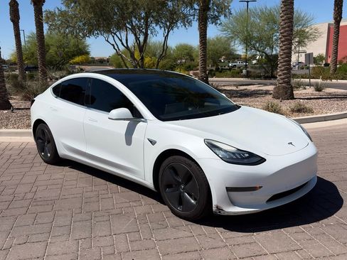 Used 2019 Tesla Model 3 Long Range image 1