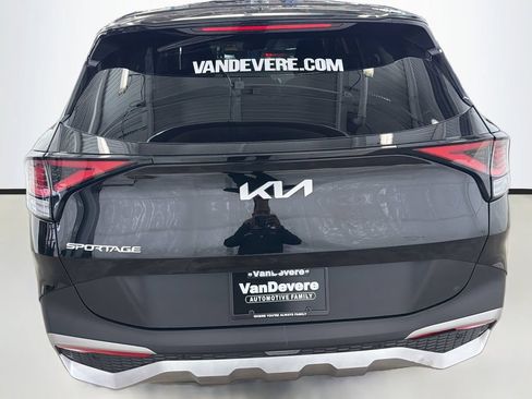 Used 2023 Kia Sportage EX FWD image 8
