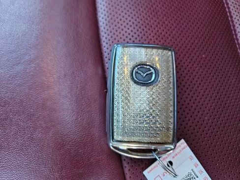 Used 2023 MAZDA CX-5 Carbon Edition image 29