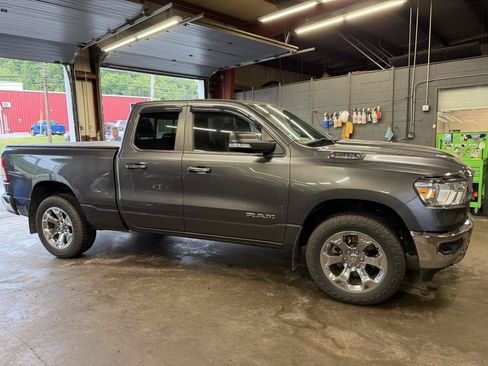 Used 2019 RAM 1500 Big Horn AWD/4WD image 4