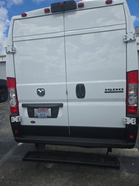 Used 2023 RAM ProMaster 1500 FWD image 5