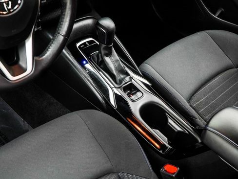 Used 2022 Toyota Corolla SE image 16