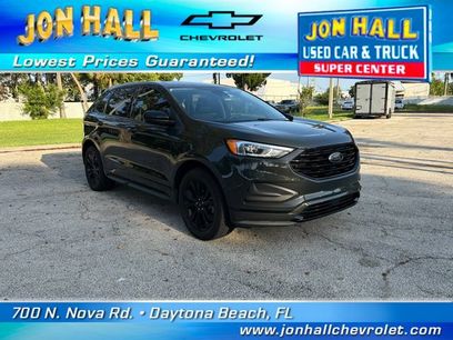 Used 2022 Ford Edge SE w/ Black Appearance Package