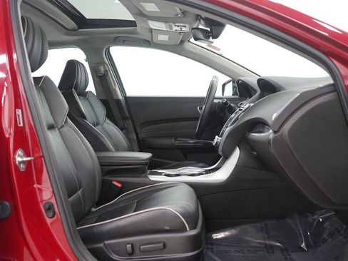 Used 2019 Acura TLX V6 SH-AWD w/ Technology Pkg image 10