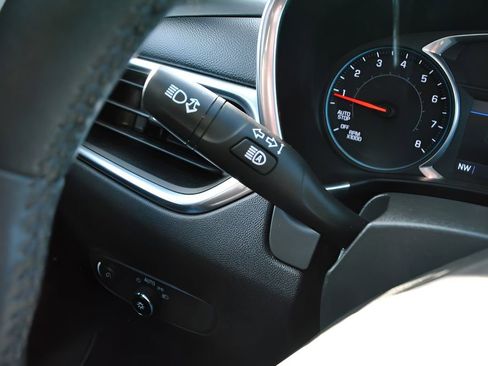 Used 2022 Chevrolet Equinox LT image 7