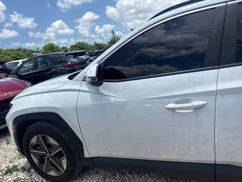 Used 2025 Hyundai Tucson SEL FWD image 10