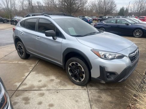 Used 2023 Subaru Crosstrek 2.0i image 13