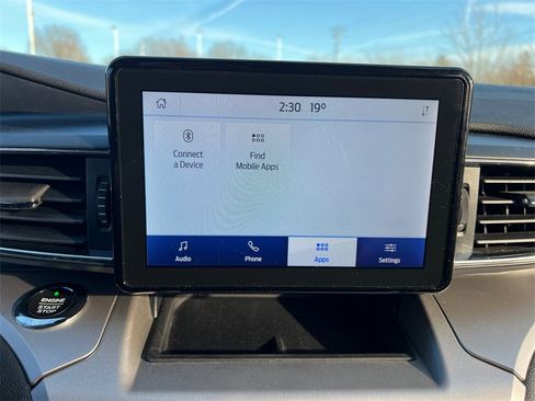 Used 2020 Ford Explorer XLT w/ Equipment Group 202A image 19