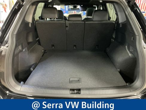Used 2024 Volkswagen Tiguan SE R-Line AWD/4WD image 29