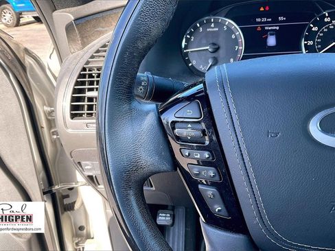 Used 2021 INFINITI QX80 Sensory w/ All-Season Package image 17