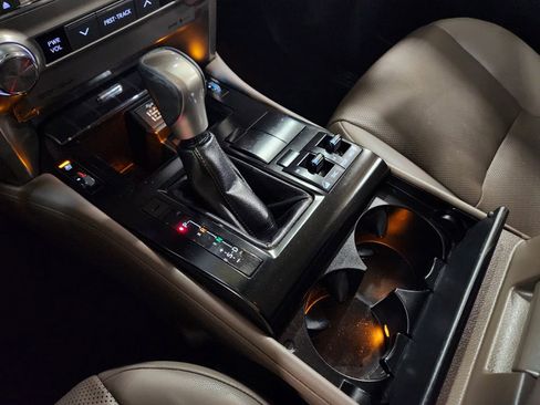 Used 2021 Lexus GX 460 Premium image 38