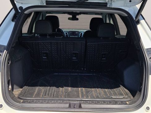 Used 2022 Chevrolet Equinox LT AWD/4WD image 12