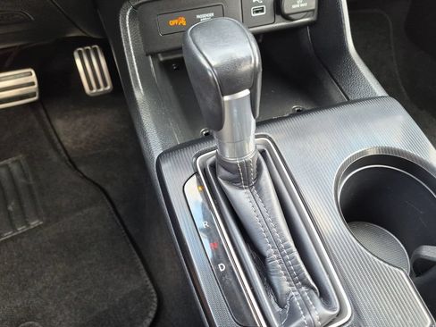 Used 2024 Honda Civic Sport image 12