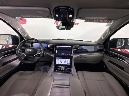 Used 2023 Jeep Grand Wagoneer L 4WD w/ Rear Seat Video Group 1 image 38