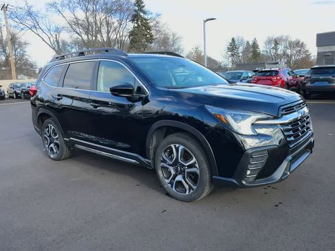 Certified 2025 Subaru Ascent Limited image 2