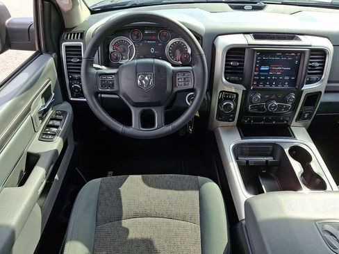 Used 2019 RAM 1500 Classic Warlock image 11