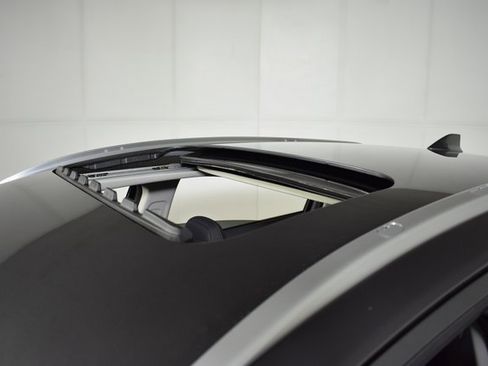 Used 2022 Honda HR-V EX image 40