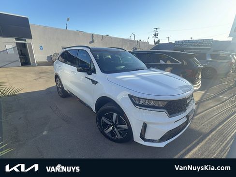 Used 2023 Kia Sorento S w/ Panoramic Sunroof Package FWD image 1