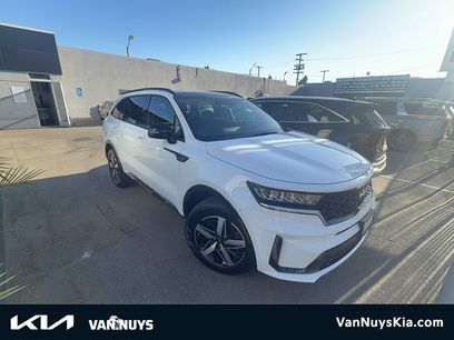 Used 2023 Kia Sorento S w/ Panoramic Sunroof Package