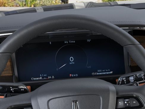 New 2024 Lincoln Navigator Reserve AWD/4WD image 13