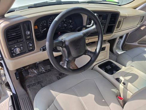 Used 2002 Chevrolet Suburban LS RWD image 37