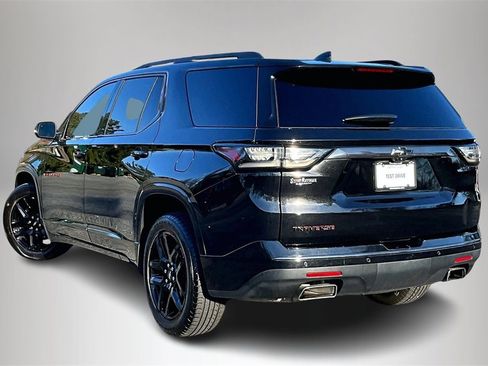Certified 2019 Chevrolet Traverse Premier w/ Redline Edition image 5