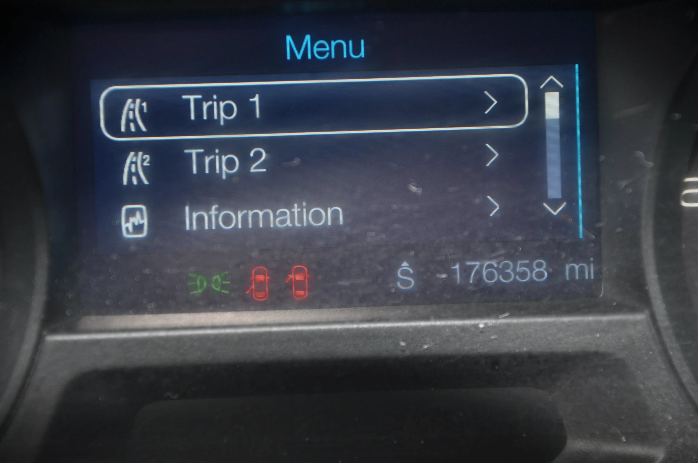Used 2014 Ford Explorer XLT AWD/4WD image 21