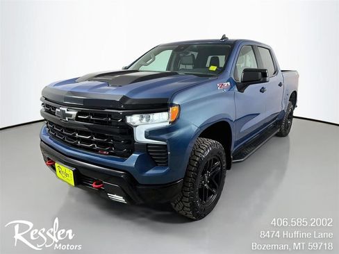 Used 2024 Chevrolet Silverado 1500 LT Trail Boss w/ Convenience Package II AWD/4WD image 1