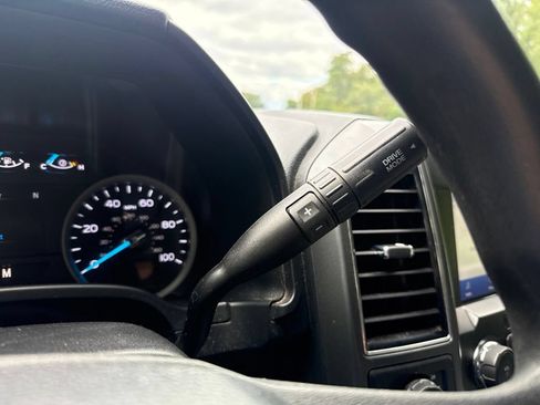 Used 2021 Ford F250 XLT w/ XLT Premium Package AWD/4WD image 18