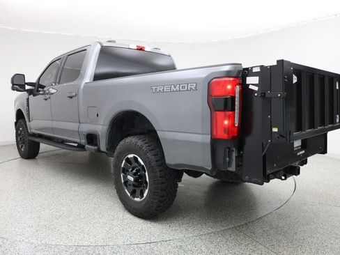 Used 2025 Ford F250 XLT w/ Black Appearance Package AWD/4WD image 5