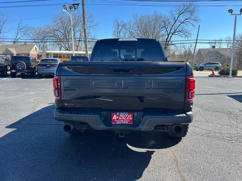 Used 2017 Ford F150 Raptor w/ Equipment Group 802A Luxury image 6