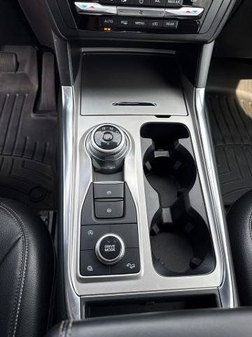 Certified 2020 Ford Explorer XLT w/ Equipment Group 202A AWD/4WD image 18