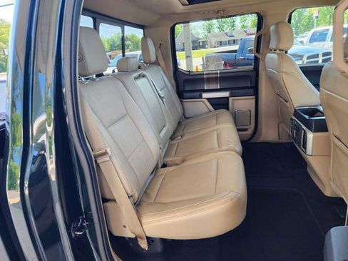 Used 2016 Ford F150 Lariat w/ Equipment Group 502A Luxury AWD/4WD image 17