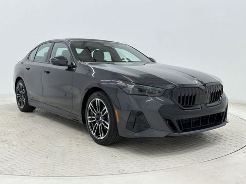 New 2026 BMW 530i w/ M Sport Package RWD image 7