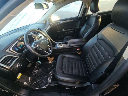 Used 2020 Kia Soul LX FWD image 5