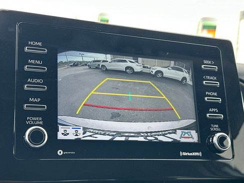 Used 2022 Toyota Camry LE w/ Convenience Package FWD image 19
