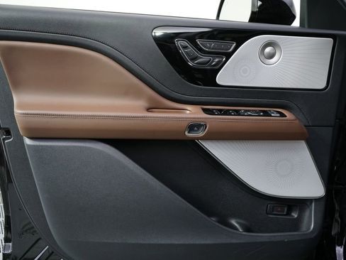 New 2026 Lincoln Aviator Reserve AWD/4WD image 23