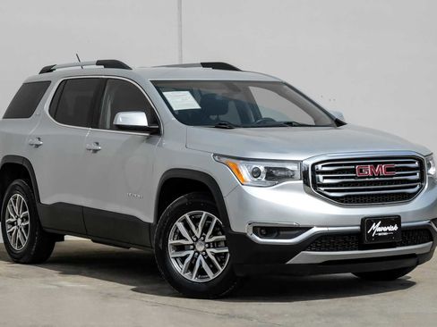 Used 2018 GMC Acadia SLE image 6