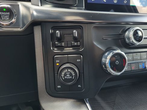 Used 2022 Ford F150 Platinum w/ Equipment Group 701A High AWD/4WD image 26
