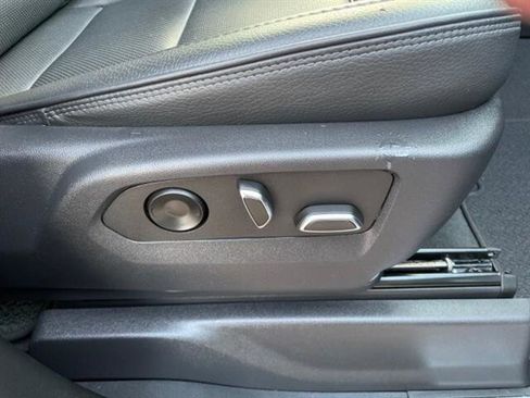 Used 2023 GMC Sierra 1500 Denali w/ Denali Reserve Package image 10