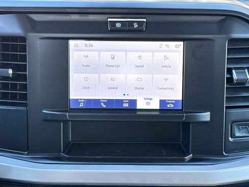 Certified 2025 Ford F250 XLT w/ FX4 Off-Road Package image 23